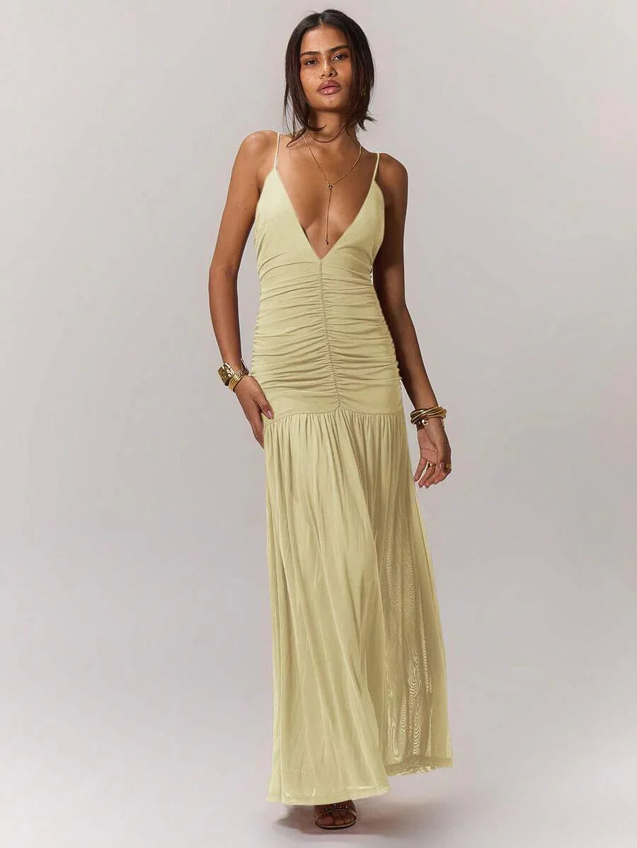 Leonie™ | Gathered Waist Holiday Dress