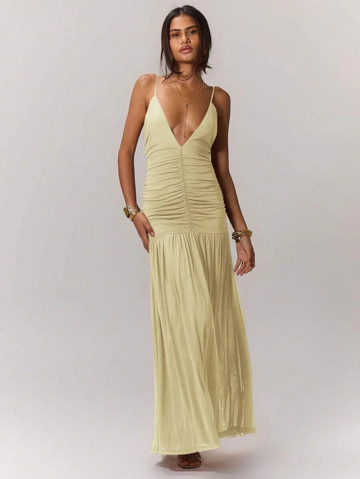 Leonie™ | Gathered Waist Holiday Dress