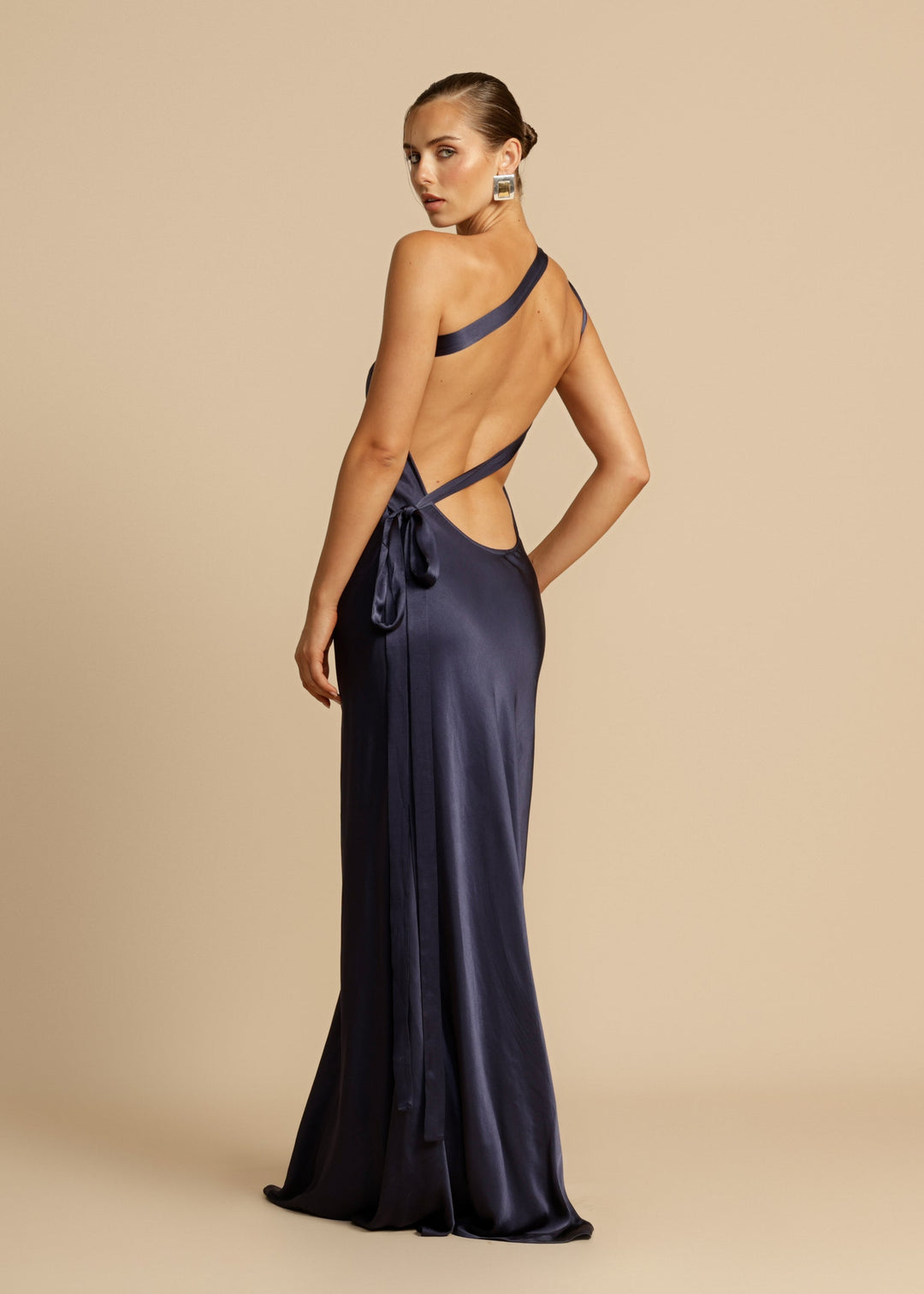 Alina™ | Maxi Dress with One Shoulder Strap in Satin