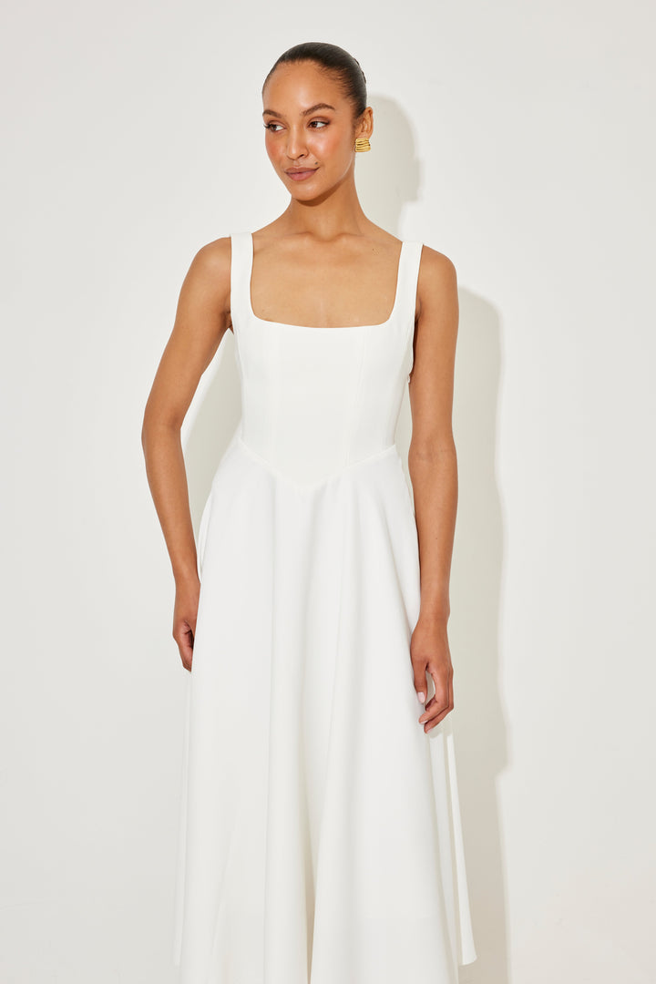 Amelia™ | Timeless Flowing Midi Dress